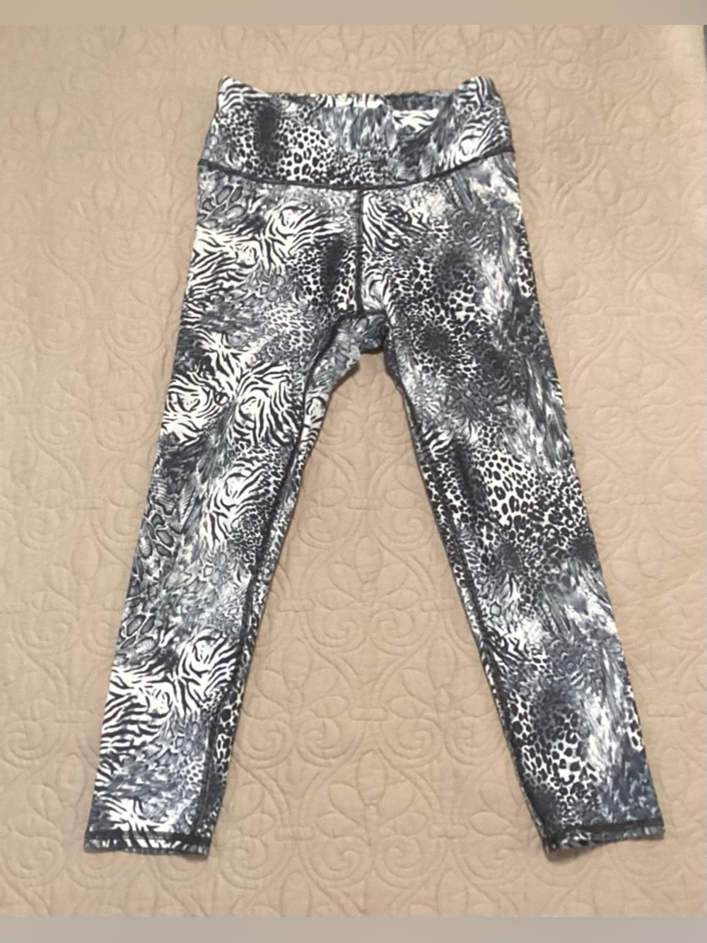 BECCO LEGGINGS black white animal pattern small